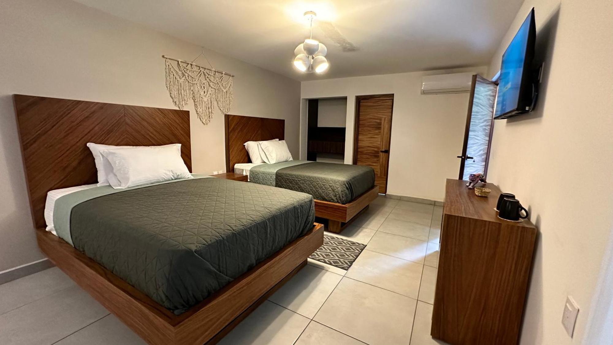 Hotel Boutique Villa Escondida, A Pasos De Lo Mejor En Tlaquepaque Eksteriør billede