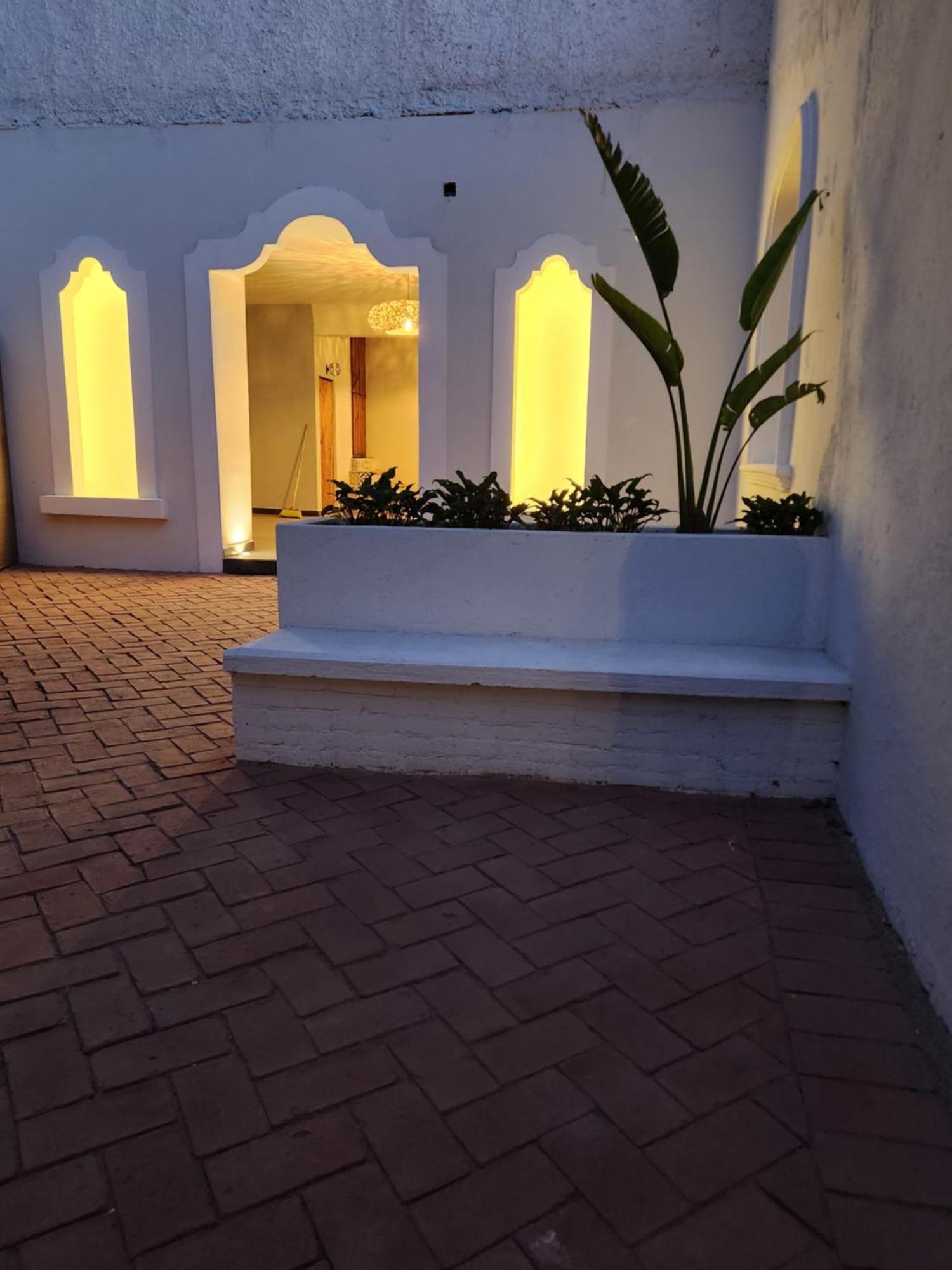 Hotel Boutique Villa Escondida, A Pasos De Lo Mejor En Tlaquepaque Eksteriør billede